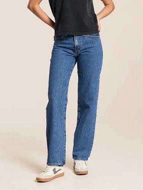 Levi’s 94 Baggy Straight Leg Jean Size 28